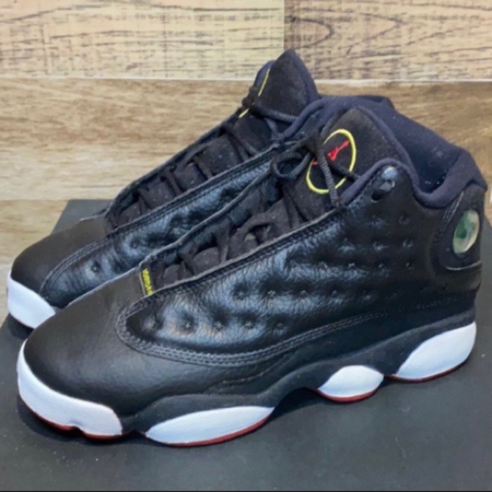 Jordan 13 Retro “Playoffs” 2011 Release MINT